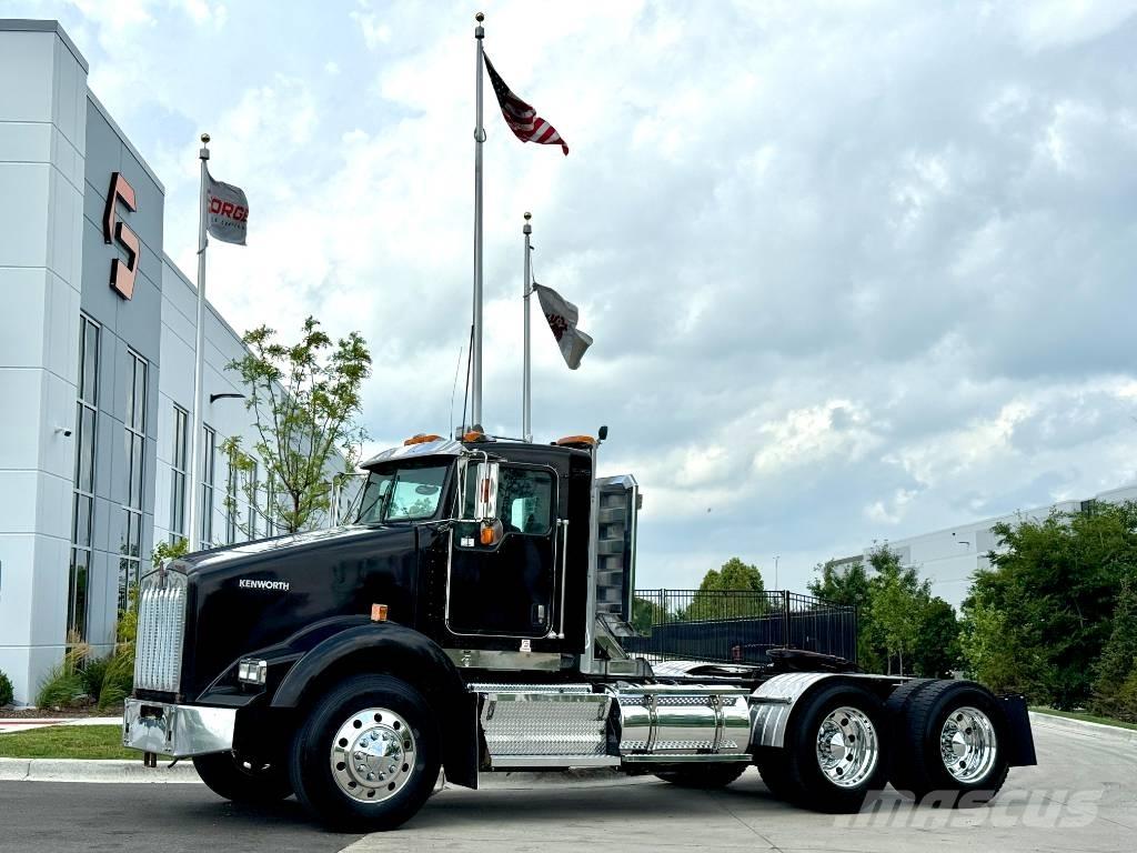 Kenworth T 800 Trekkers