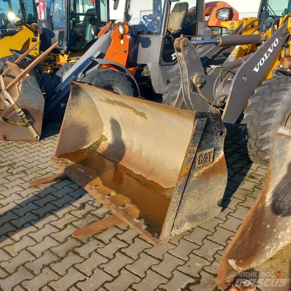 Volvo L 28 F Wielladers