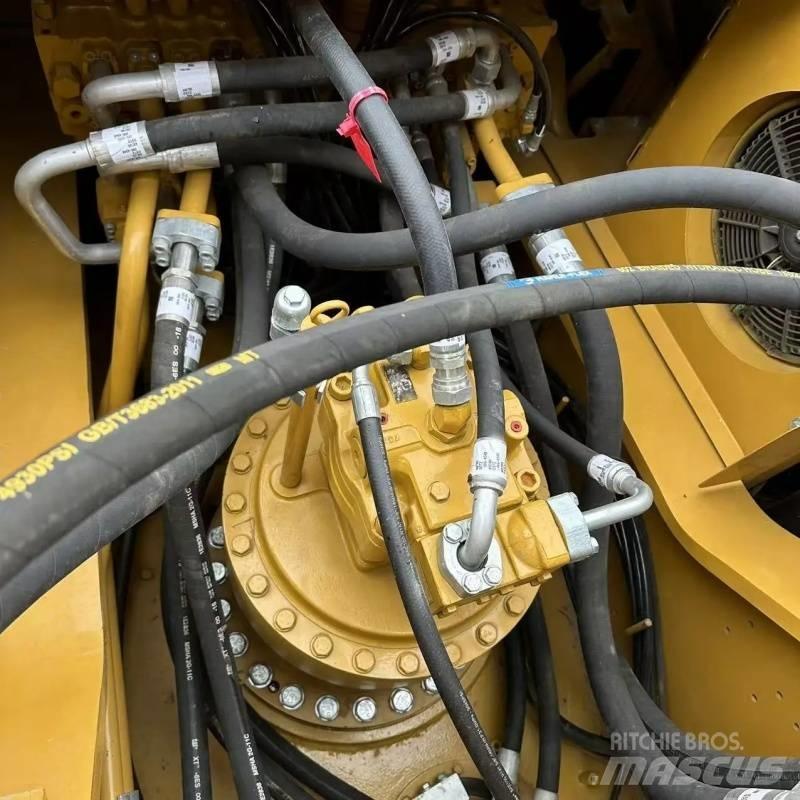 CAT 330 D Rupsgraafmachines