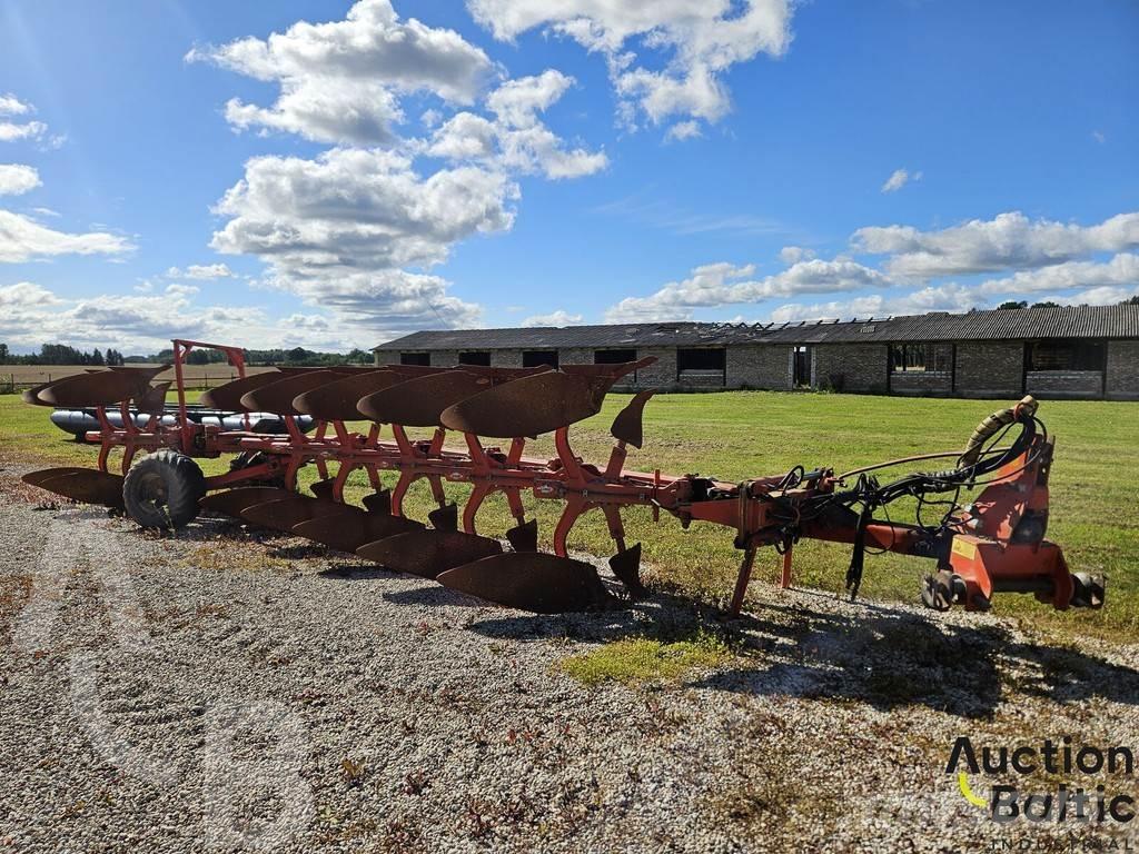 Kuhn SPVM 6 NSH Wentelploegen