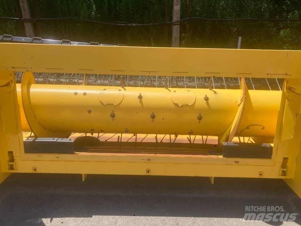 New Holland 790 CP Maaidorsmachines