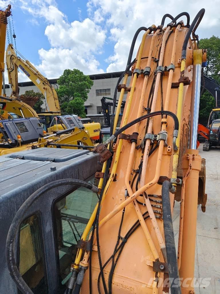 Hyundai R305LC-7 Rupsgraafmachines