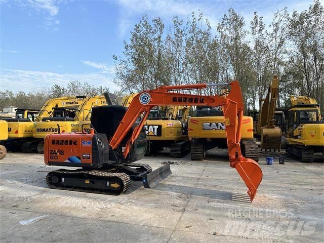 Hitachi ZX 60 Rupsgraafmachines