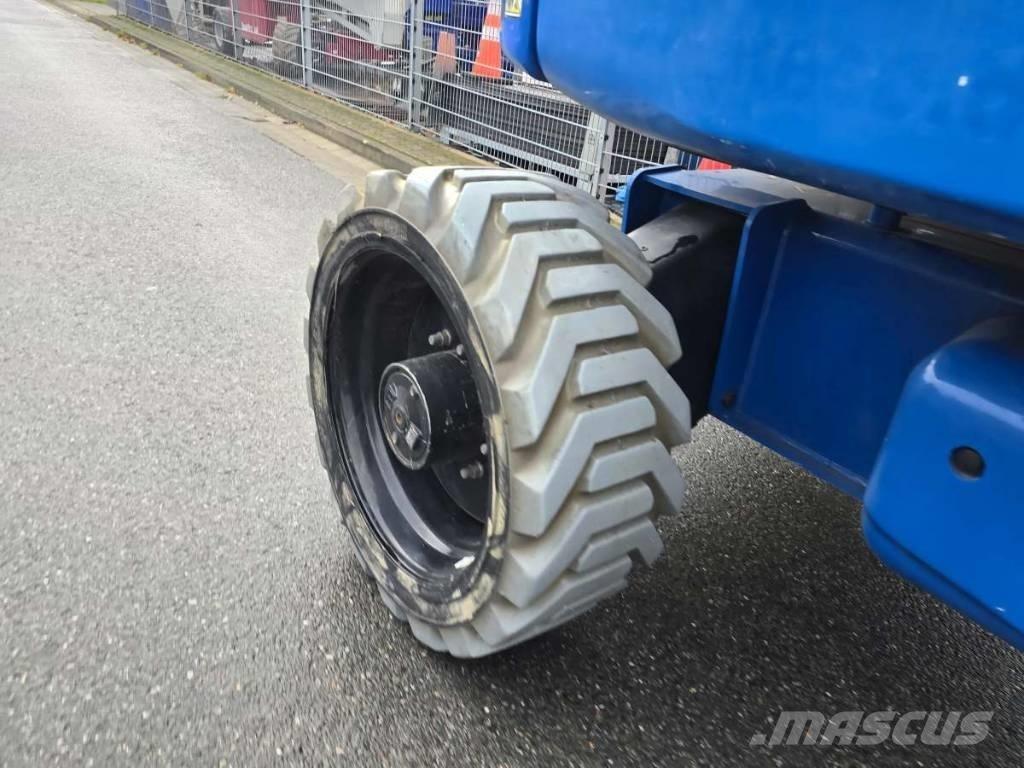 Niftylift HR 28 Knikarmhoogwerkers