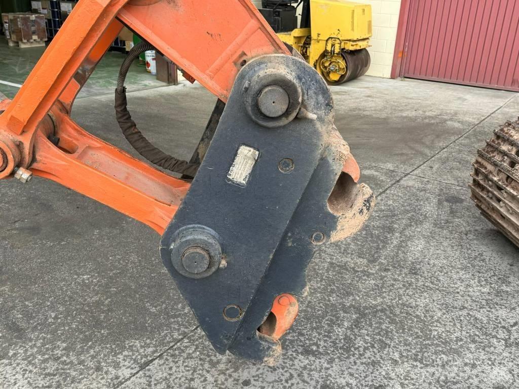 Hitachi ZX 210 LC-6 Rupsgraafmachines
