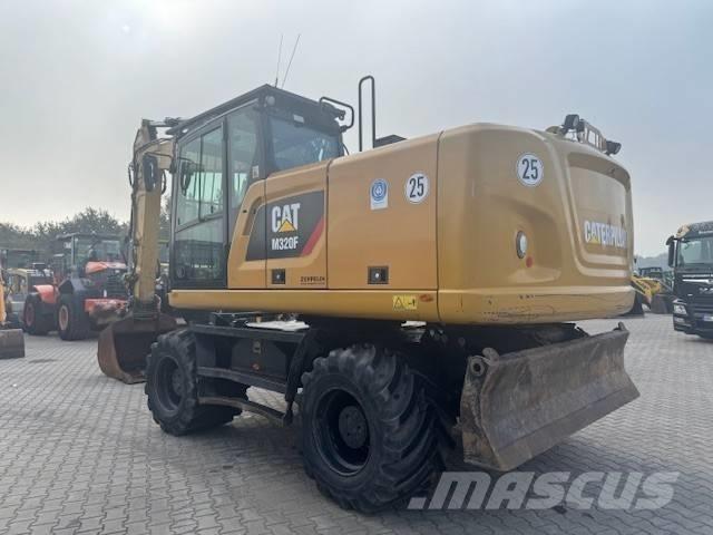 CAT M 320 F Wielgraafmachines