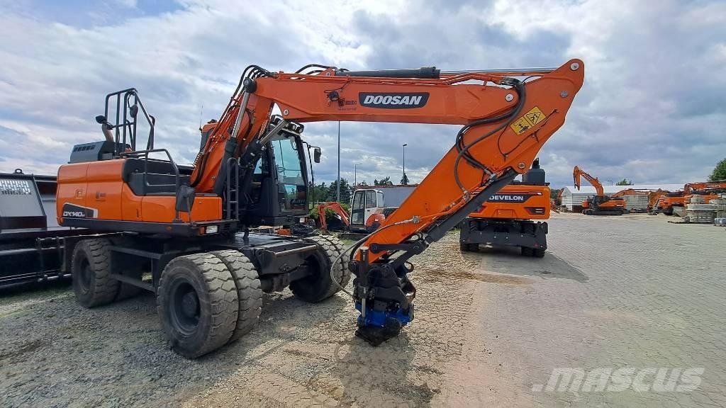Doosan DX140W-5 Wielgraafmachines