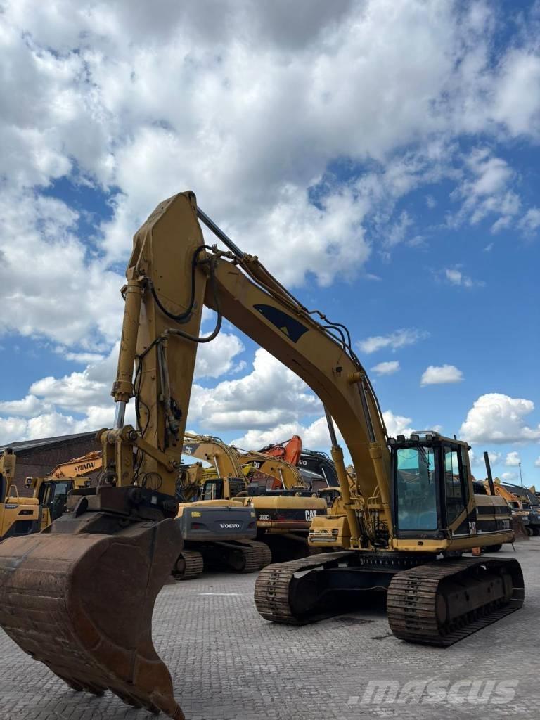CAT 330 B L Rupsgraafmachines