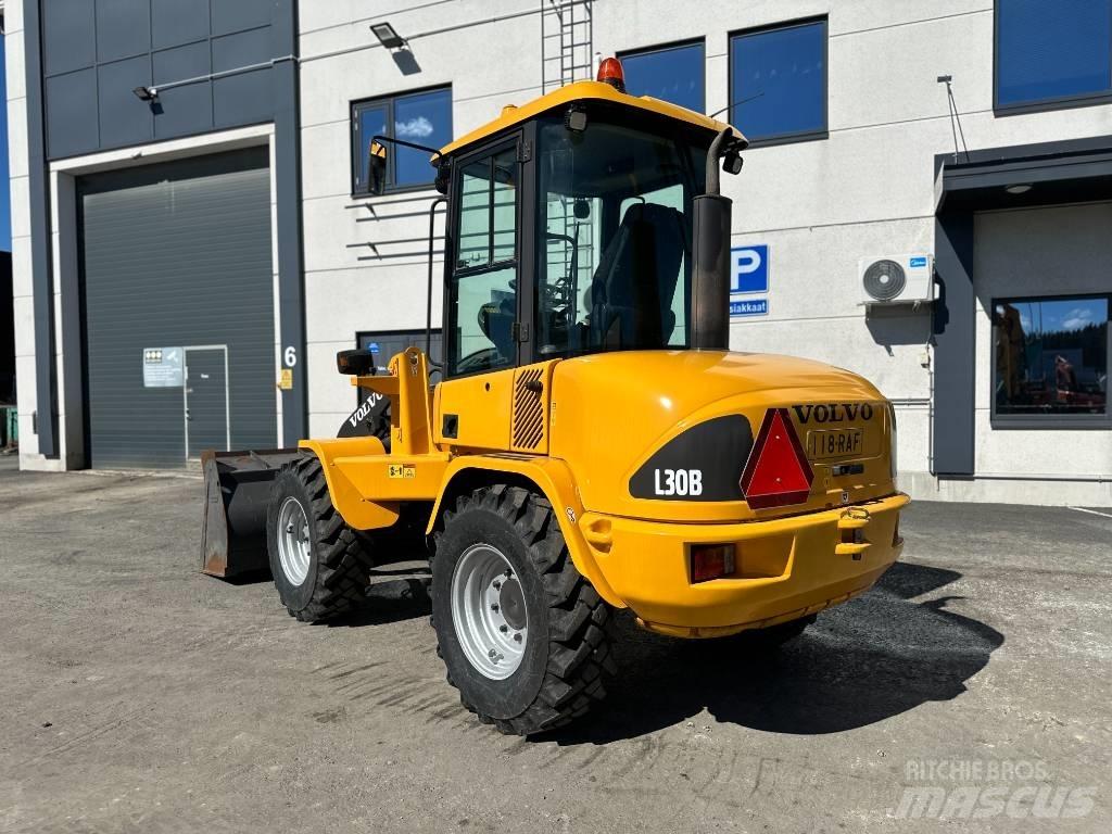 Volvo L 30 B Wielladers
