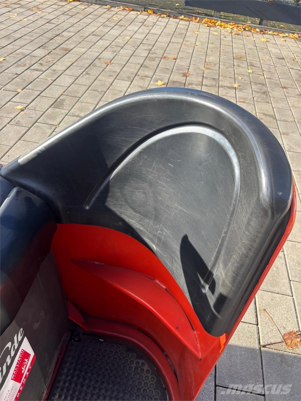 Linde L12 LHP SP Zelfrijdende stapelaars