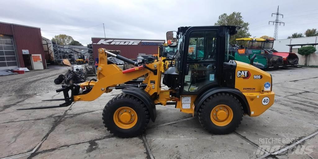 CAT 906 Wielladers