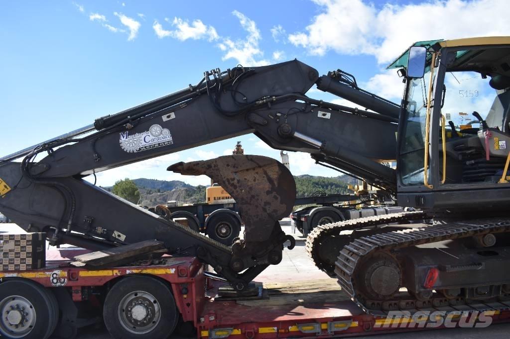 Volvo EC 240 C N L Rupsgraafmachines