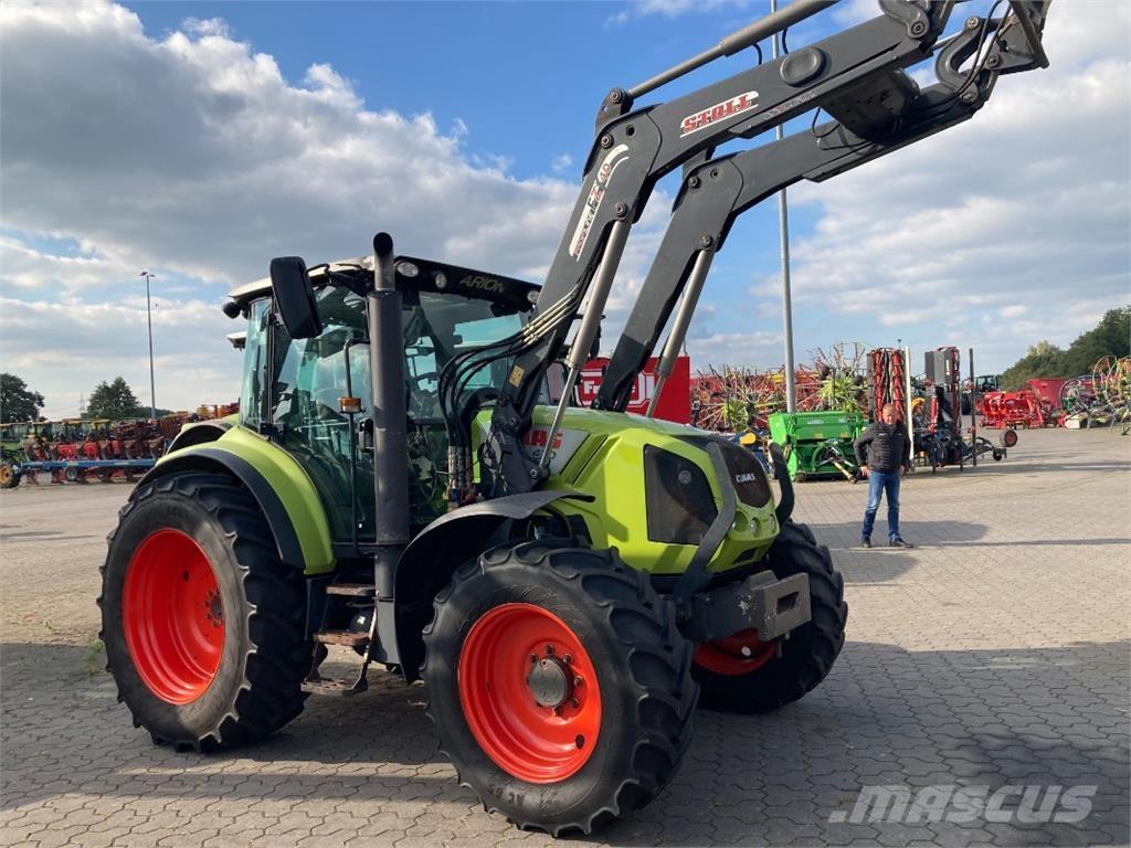 CLAAS Arion 430 Tractoren