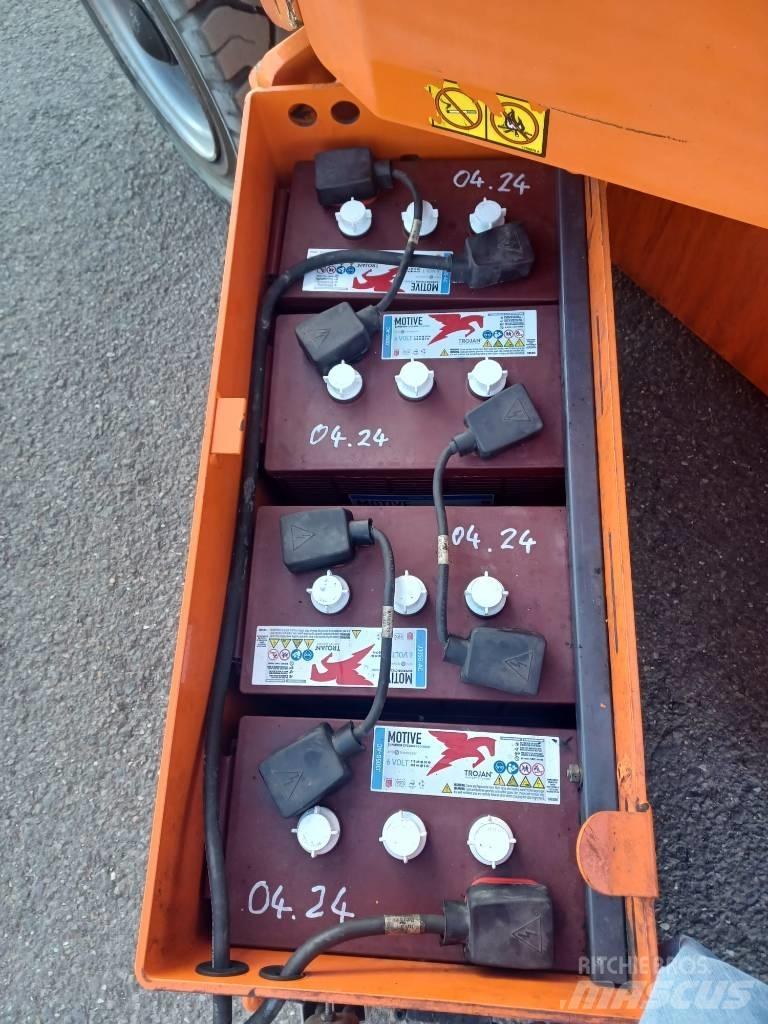 JLG E 300 AJP Knikarmhoogwerkers
