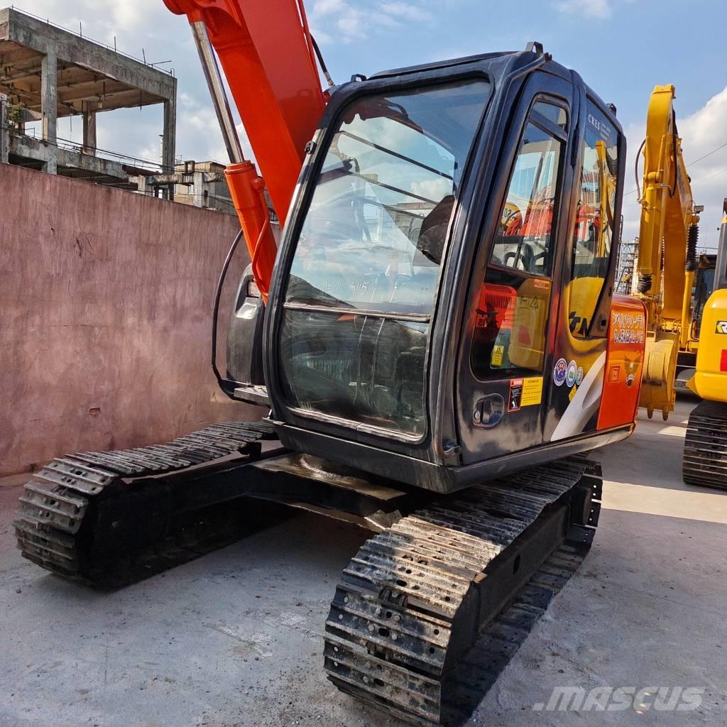 Hitachi ZX 70 Rupsgraafmachines