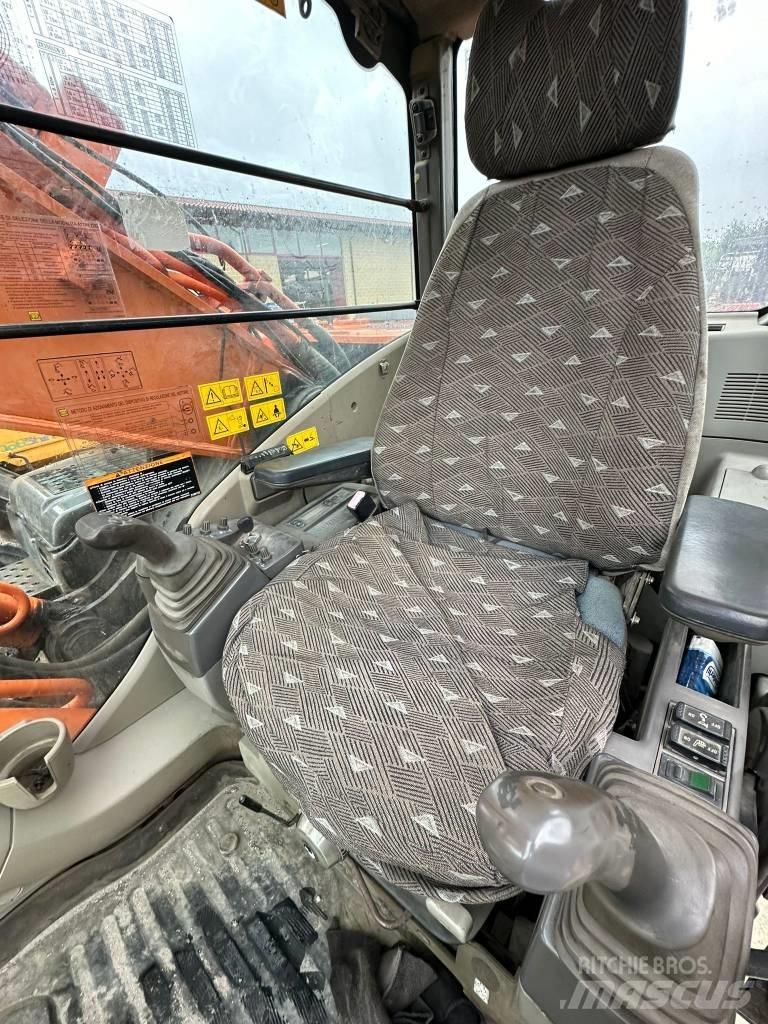 Hitachi ZX 350 LC N Rupsgraafmachines