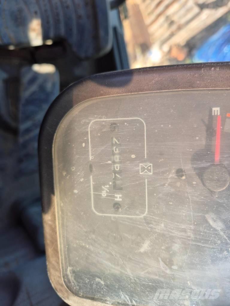 Volvo EC 290 B LC Rupsgraafmachines