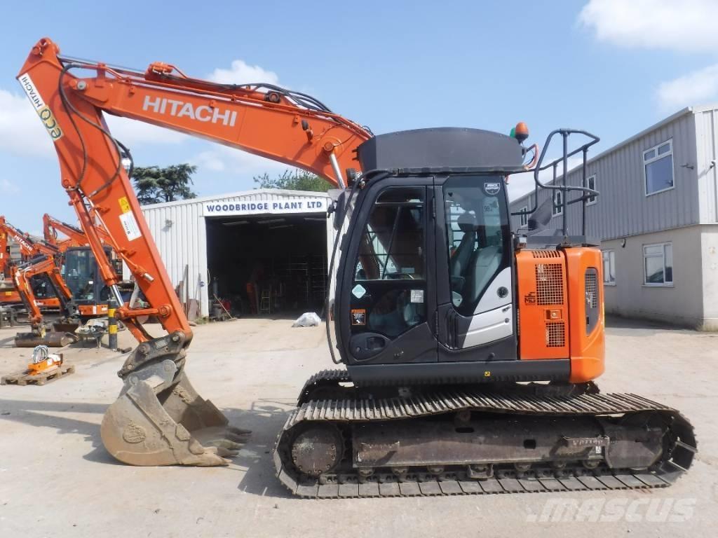 Hitachi ZX 135 US-6 Rupsgraafmachines
