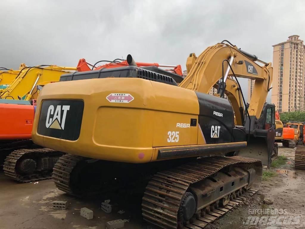 CAT 325 D Rupsgraafmachines