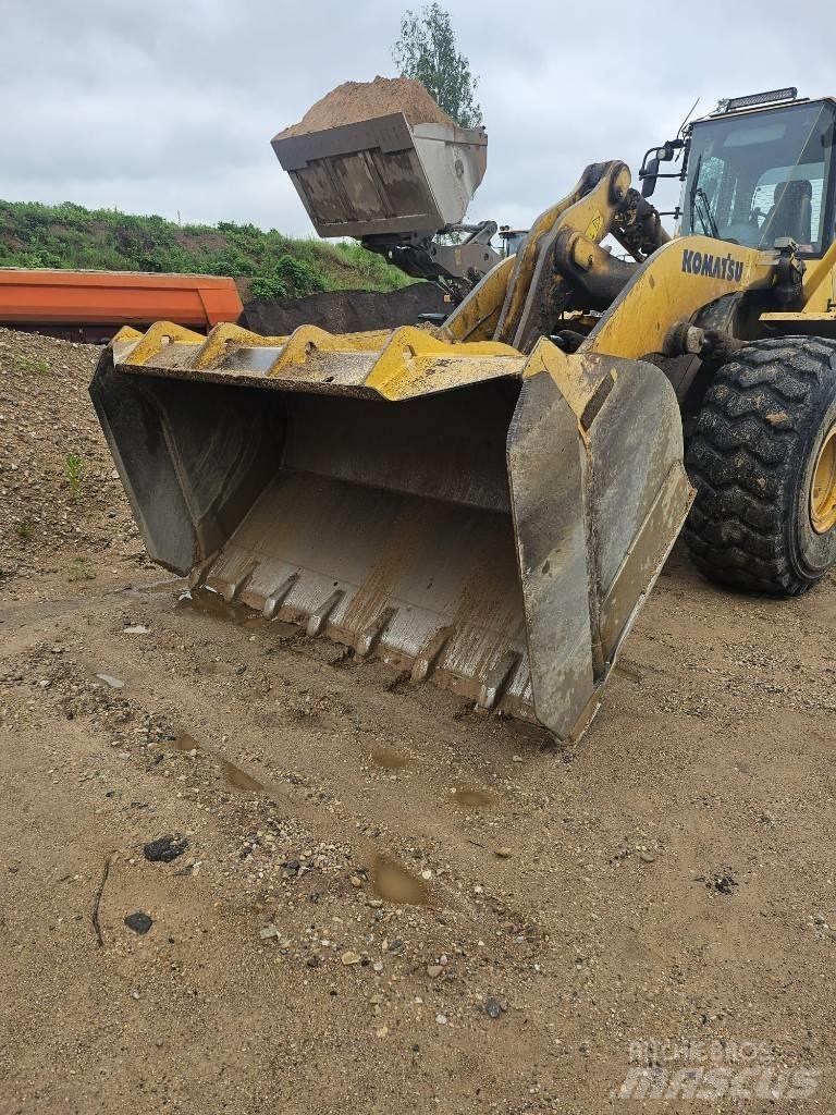Komatsu WA 470 Wielladers