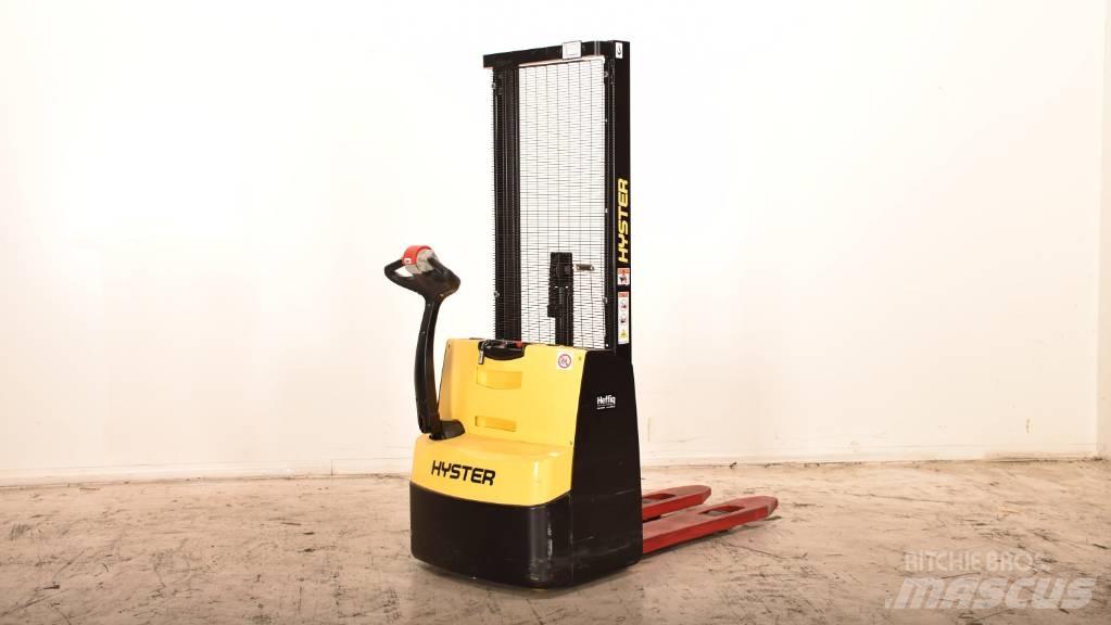 Hyster S 1.0E Meeloop stapelaar