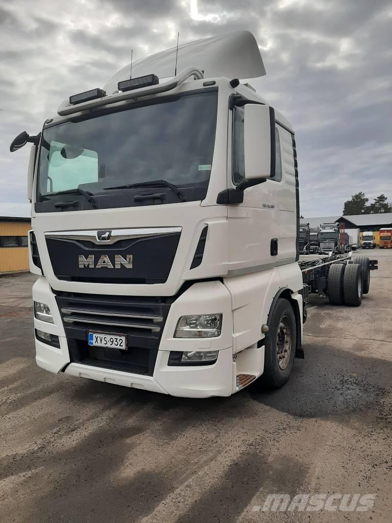 MAN TGX 26.500 Chassis met cabine