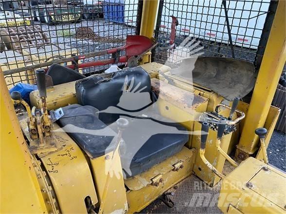 Komatsu D65E-6 Rupsdozers