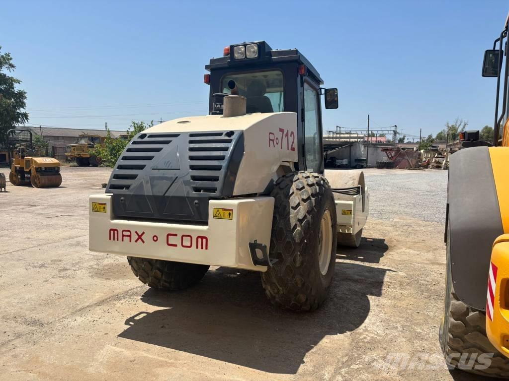  Max Com R712 Bandenwalsen