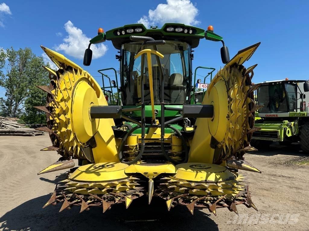John Deere 8600 Zelfrijdende veldhakselaars