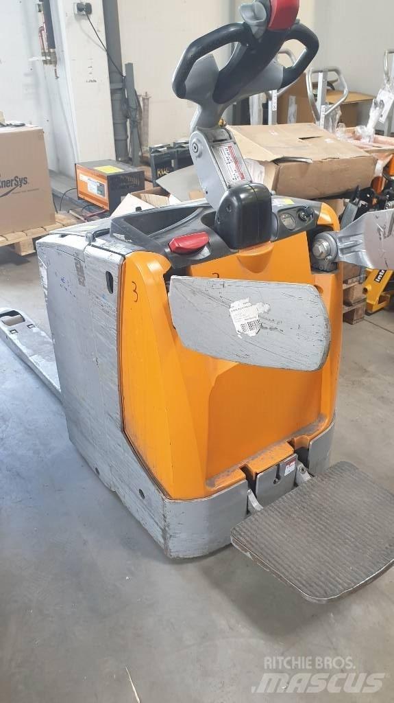 Still EXU-SF 20 Pallettruck met meerij platform