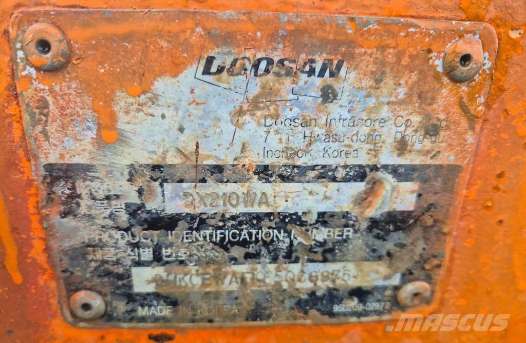 Doosan DX 210 WA Wielgraafmachines