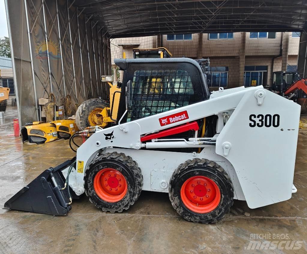 Bobcat S 300 Schrankladers