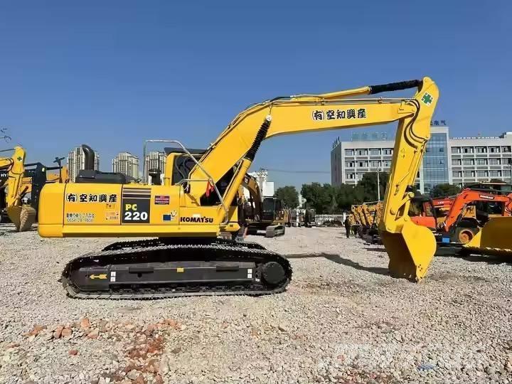 Komatsu PC 220 Rupsgraafmachines