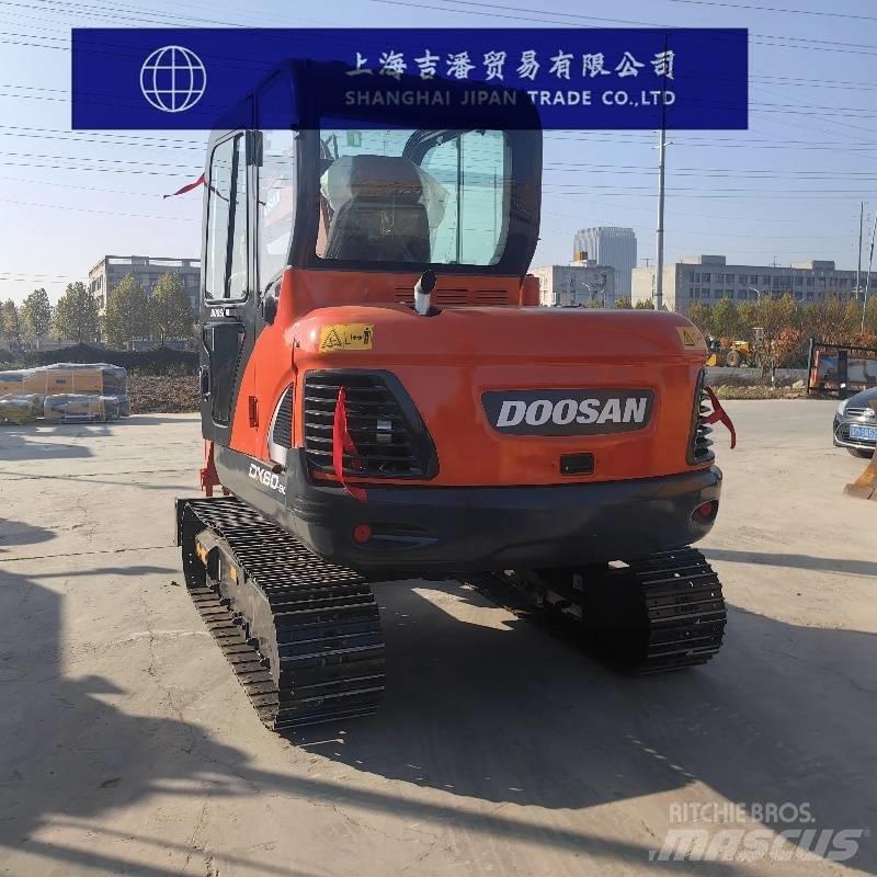 Doosan DX 60 Rupsgraafmachines