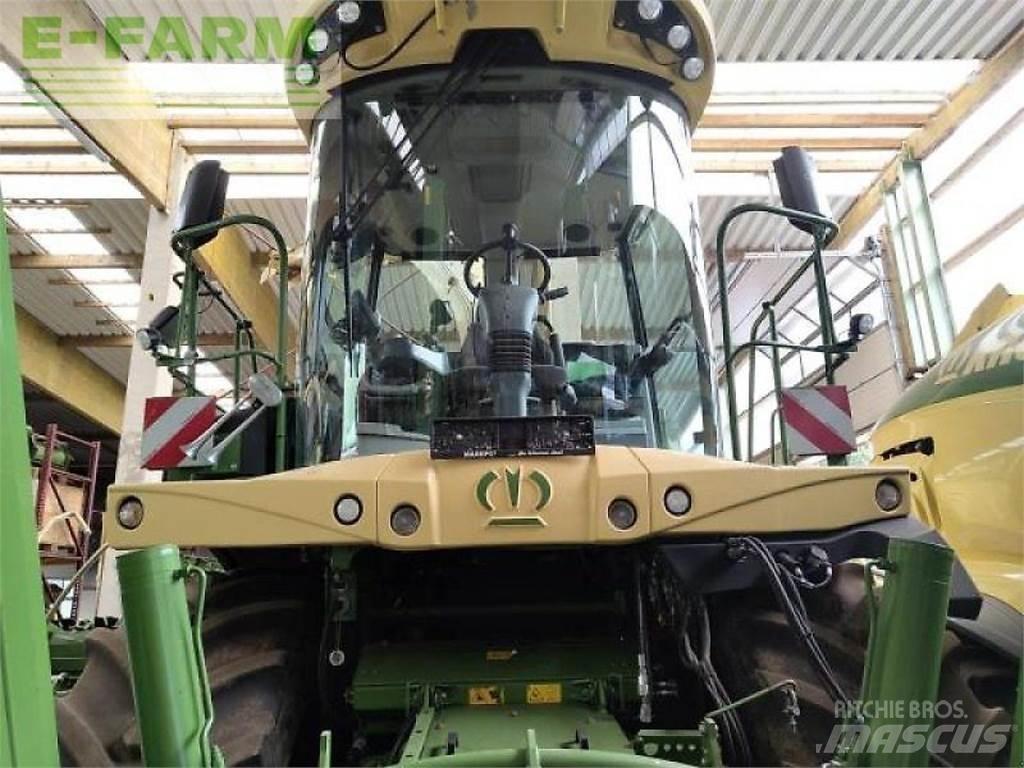 Krone big x 630 Zelfrijdende veldhakselaars