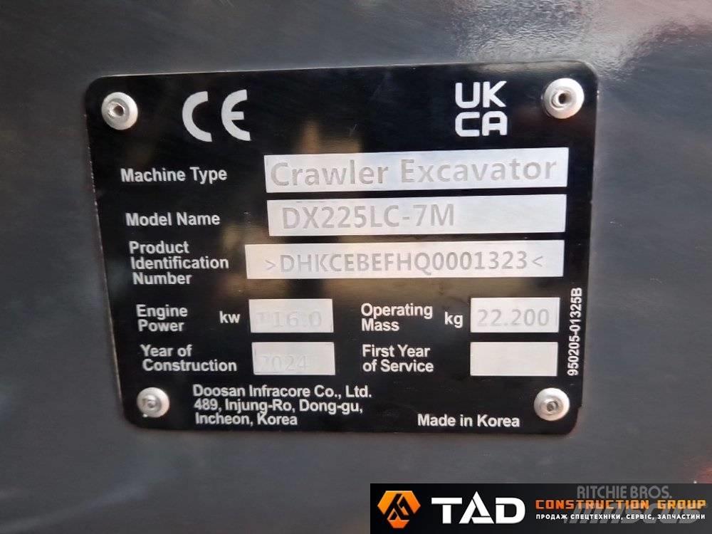 Develon DX 225 LC-7M Rupsgraafmachines