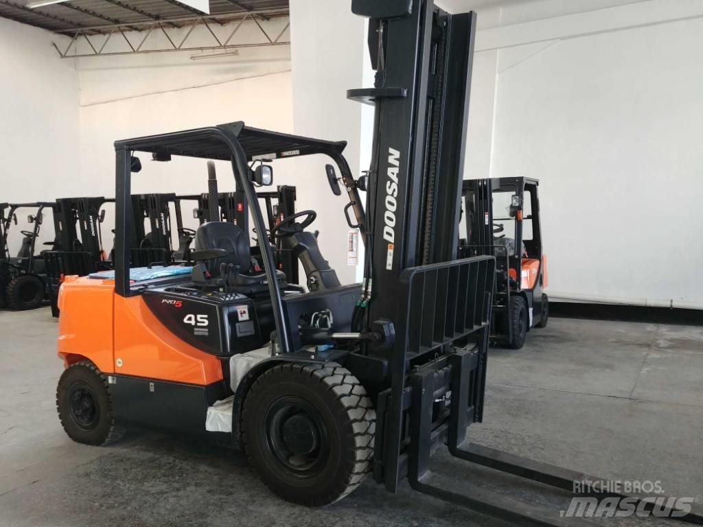 Doosan D45 SC-5 Diesel heftrucks