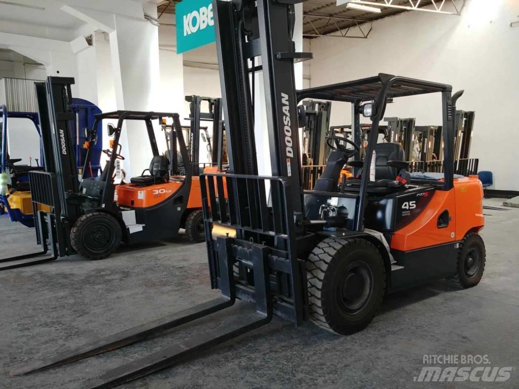 Doosan D45 SC-5 Diesel heftrucks