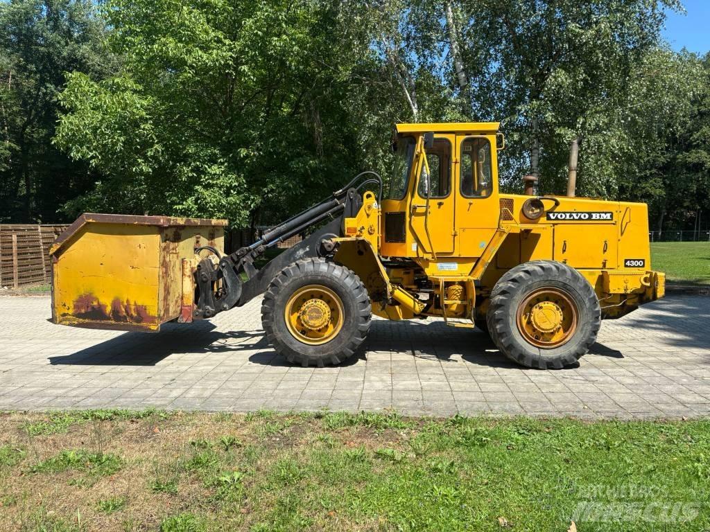 Volvo BM 4300 Wielladers