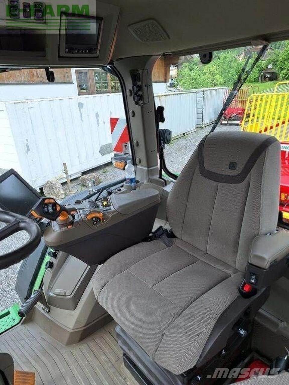 John Deere 7r 330 Tractoren