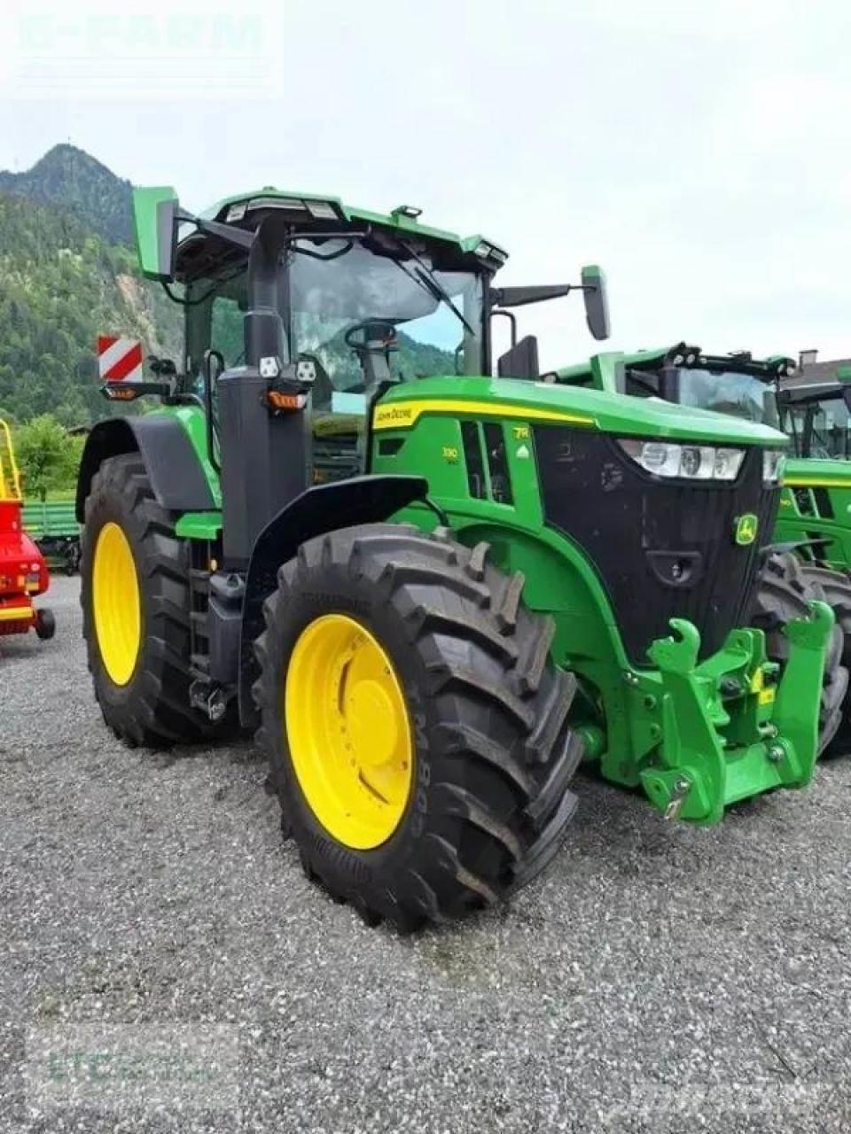 John Deere 7r 330 Tractoren