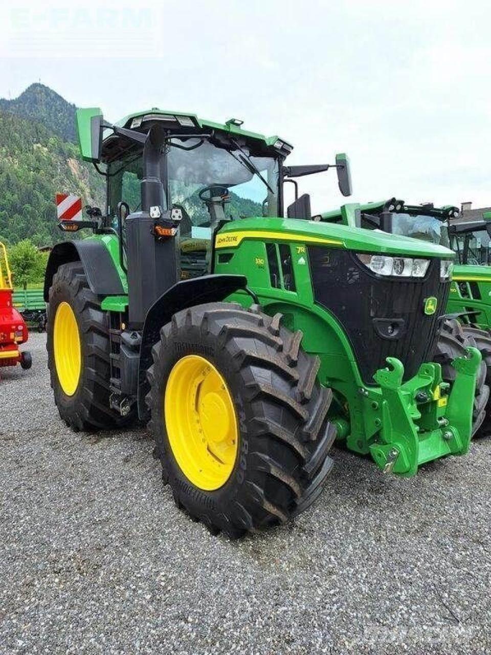 John Deere 7r 330 Tractoren