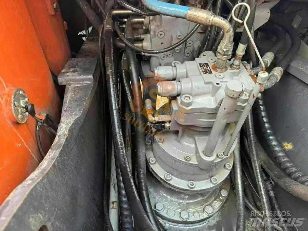 Hitachi EX 200-5G Rupsgraafmachines