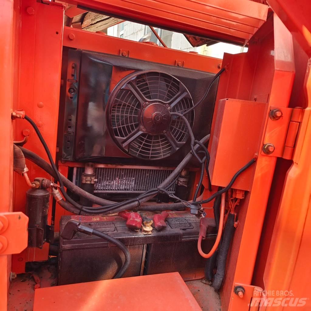 Hitachi ZX 70 Rupsgraafmachines