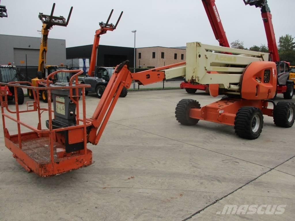 JLG 510 AJ  (557) Zelfrijdende knikarm hoogwerker