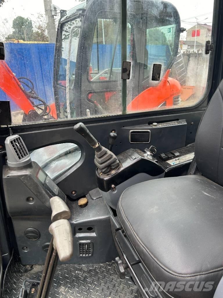 Hitachi ZX 60 Minigraafmachines < 7t