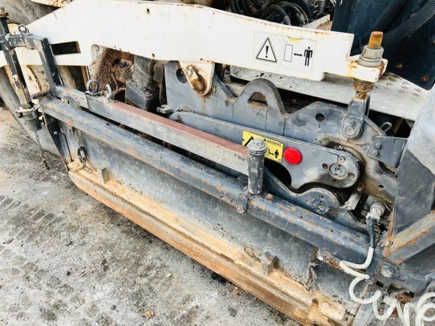 Dynapac F 141-6WD Asfaltafwerkmachines