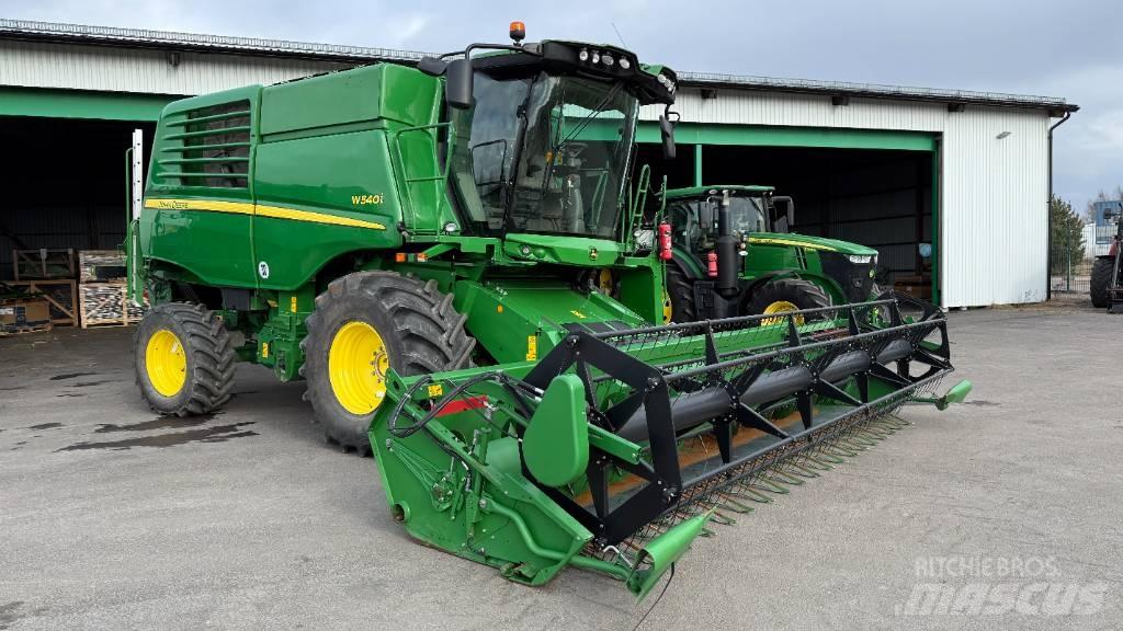 John Deere W 540 Maaidorsmachines