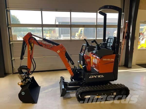 Develon DX 10 Z Minigraafmachines < 7t