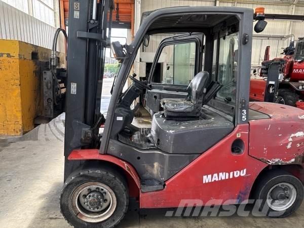 Manitou MI50 D Vorkheftruck voor zwaar terrein